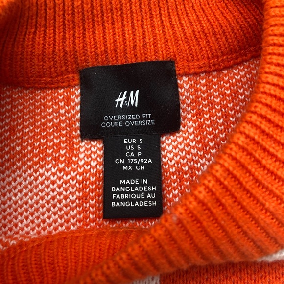 H&M Checkered Sweater - Picture 2 of 4